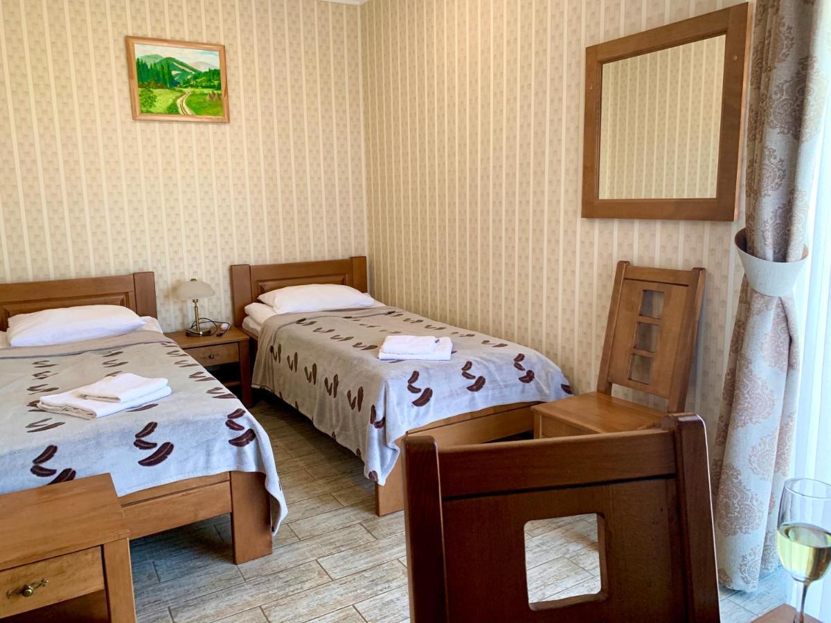 Mini Hotel Solnce Karpat Polyana (Transcarpathia) Exterior foto