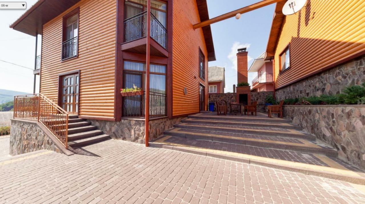 Mini Hotel Solnce Karpat Polyana (Transcarpathia) Exterior foto